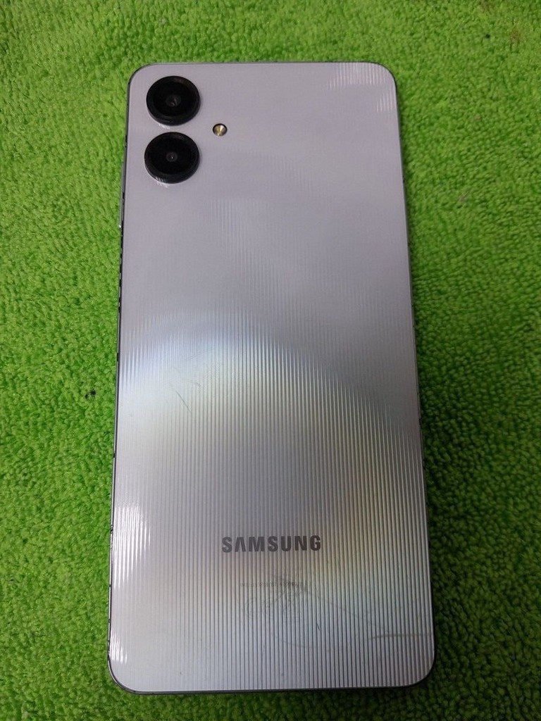 Купить Samsung galaxy a06 4/128gb Б/У