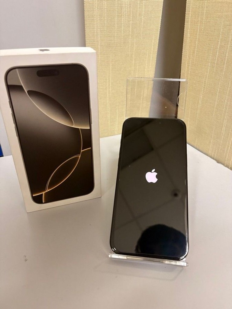 Оголошення Apple iphone 16 pro max 256gb Б/У