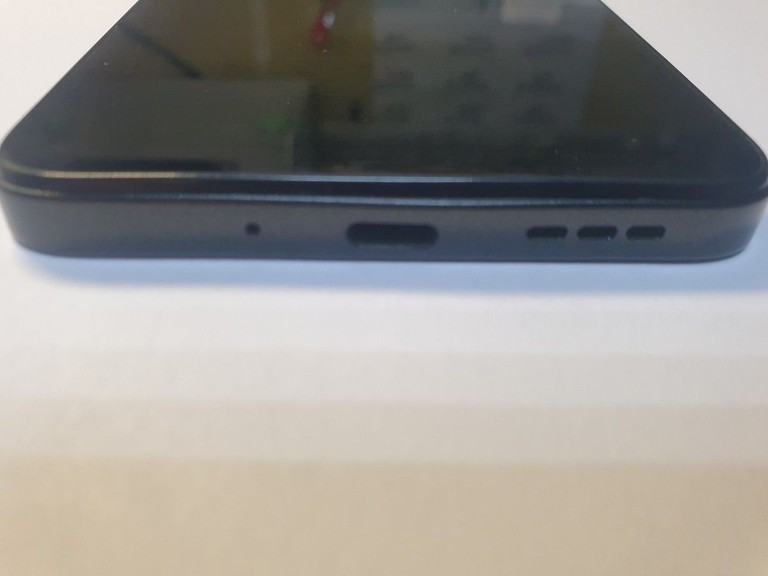 Дешево Xiaomi redmi 13c 8/256gb з ломбарду