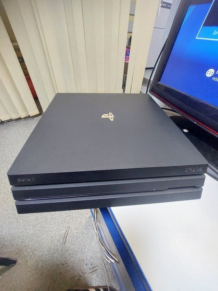 Розпродаж Sony playstation 4 pro 1tb, продавець Техноскарб