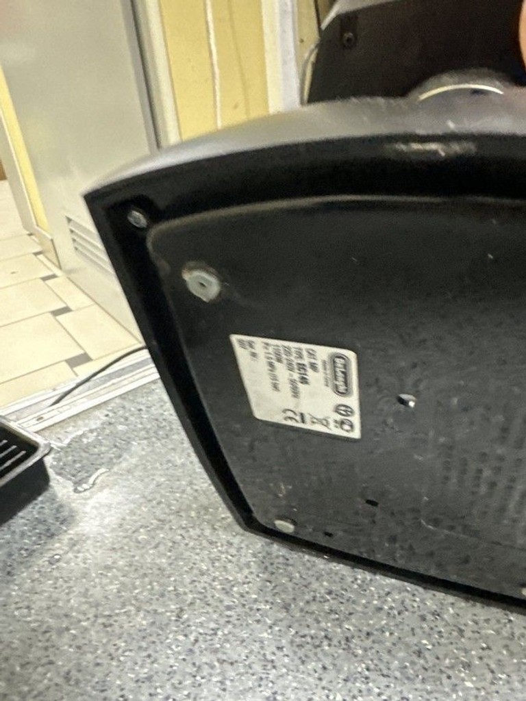 Дешиво Delonghi ec 145 с ломбарда