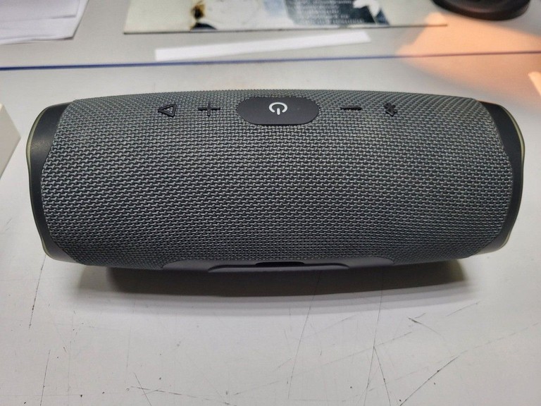 Объявление Jbl charge essential 2 Б/У