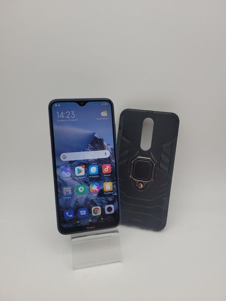Купити Xiaomi Redmi 8 4/64GB Blue Б/У
