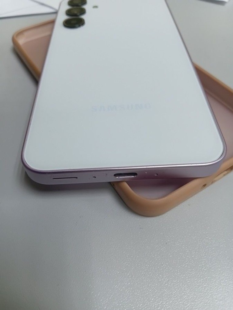 Розпродаж Samsung galaxy a35 5g 6/128gb, продавець Техноскарб