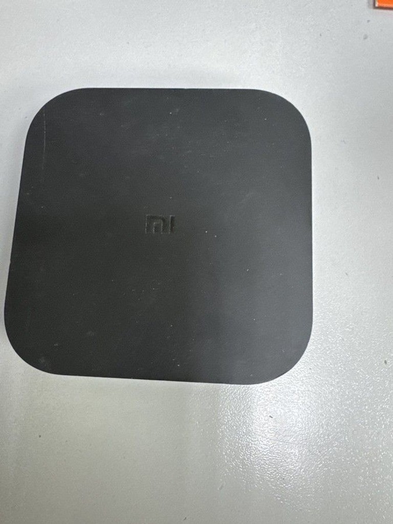 Купити Xiaomi mi tv box s mdz-22-ab Б/У