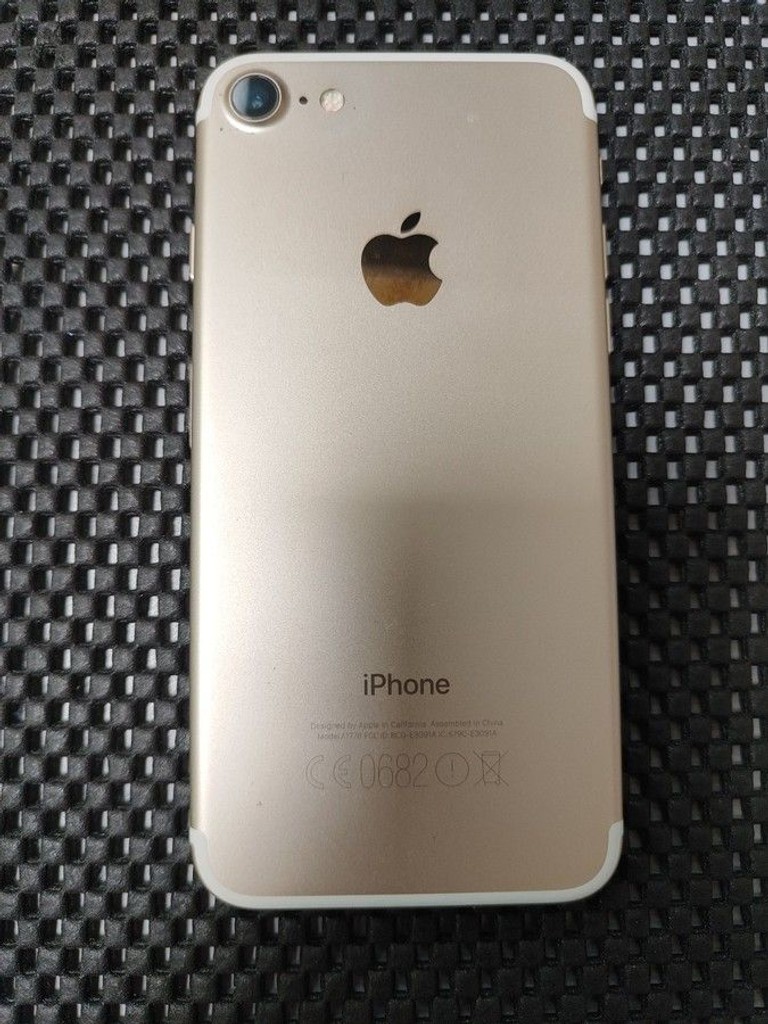 Распродажа Apple iphone 7 128gb, продавец Техноскарб