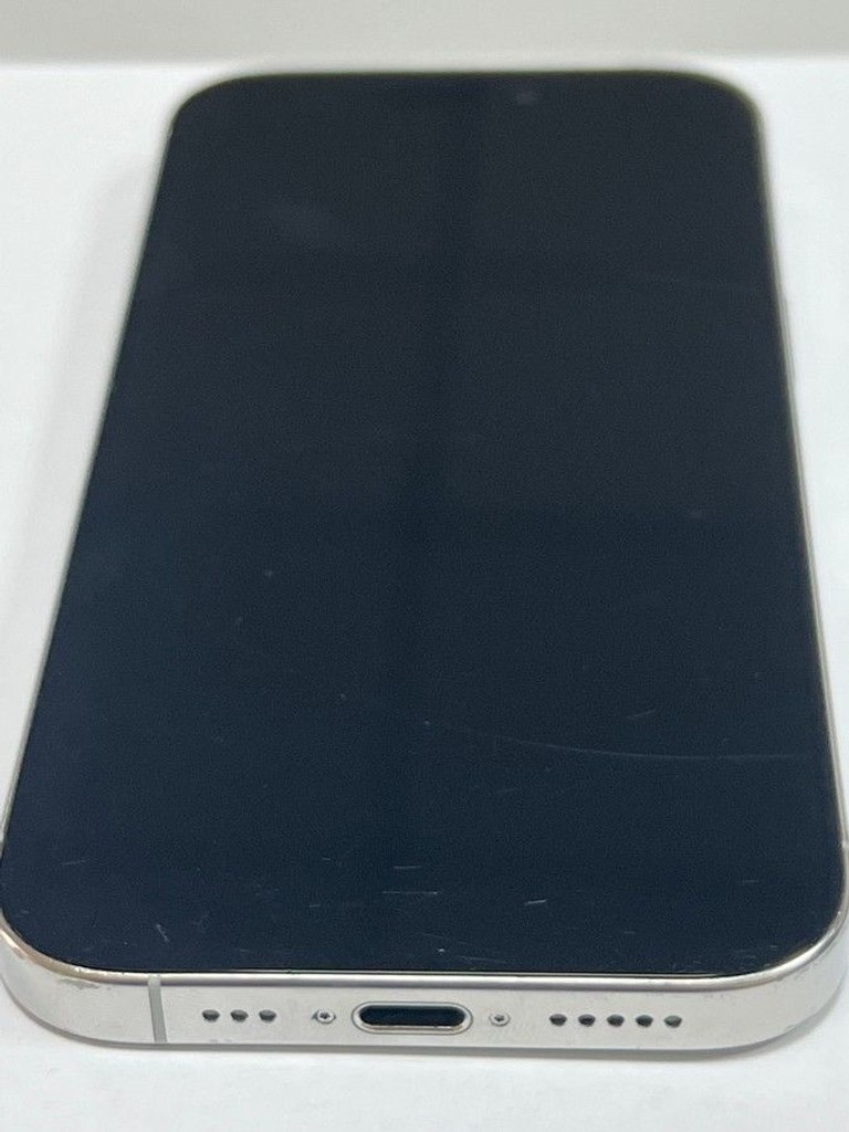 Apple iphone 16 pro 256gb Код:01-200895824. Изображение 10