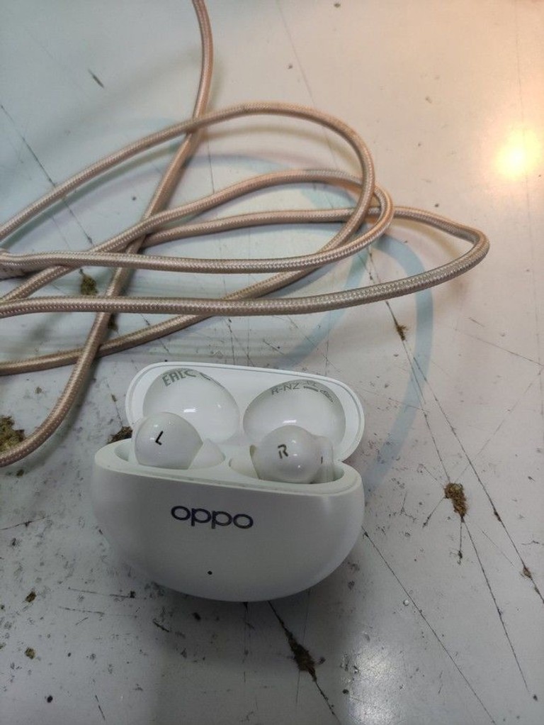 Оголошення Oppo enco air4 pro Б/У