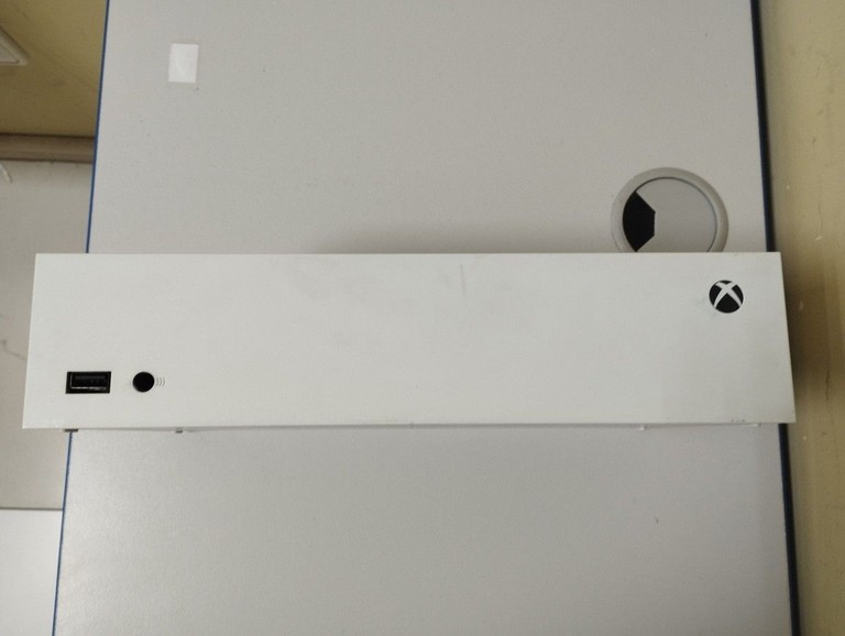 Microsoft xbox series s 512gb Код:01-201003143. Зображення 5