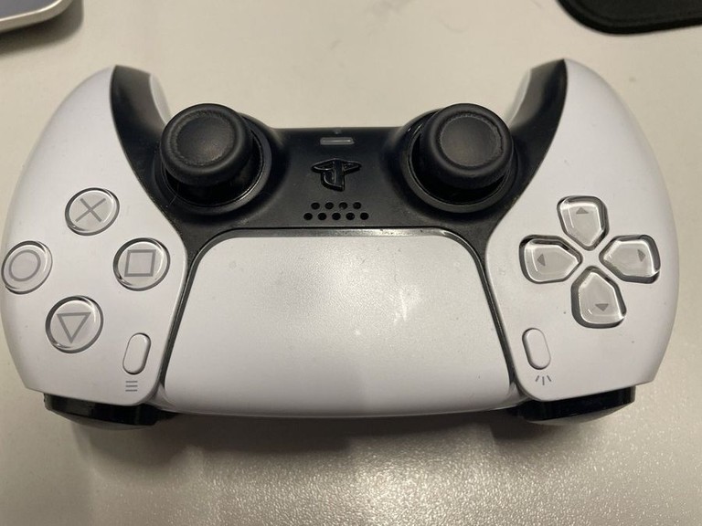 Дешиво Sony DualSense Black с ломбарда