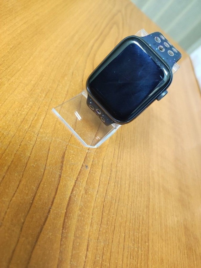 Купить Apple watch se gps 44mm aluminum case Б/У