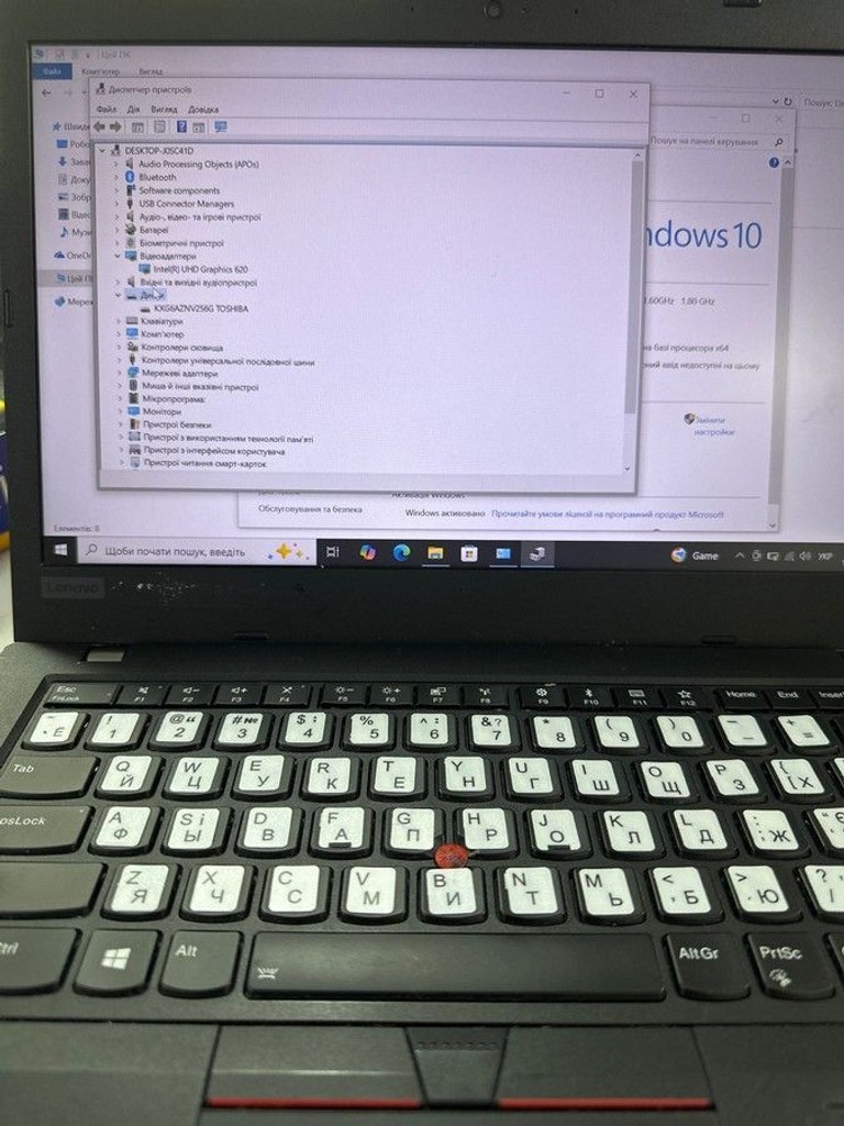 Купити Lenovo 14/core i5 8265u ddr4/8gb ddr4/hdd *відсутній/ssd 256 gb/*інтегрована Б/У
