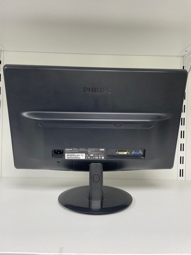 Дешиво Philips 196v3l с ломбарда