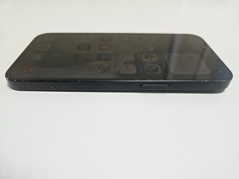 Apple iphone 13 128gb Код:01-201037843. Изображение 6