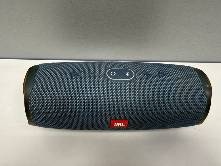 Объявление Jbl charge 4 Б/У