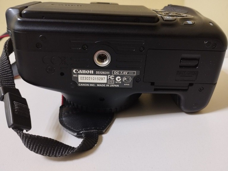 Canon EOS 600D body Код:01-201065899. Зображення 6