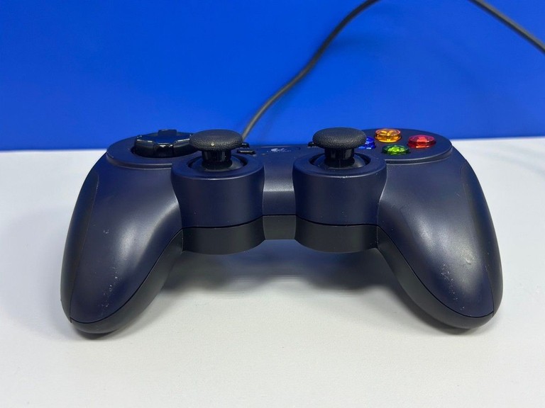 Дешево Logitech Gamepad F310 з ломбарду