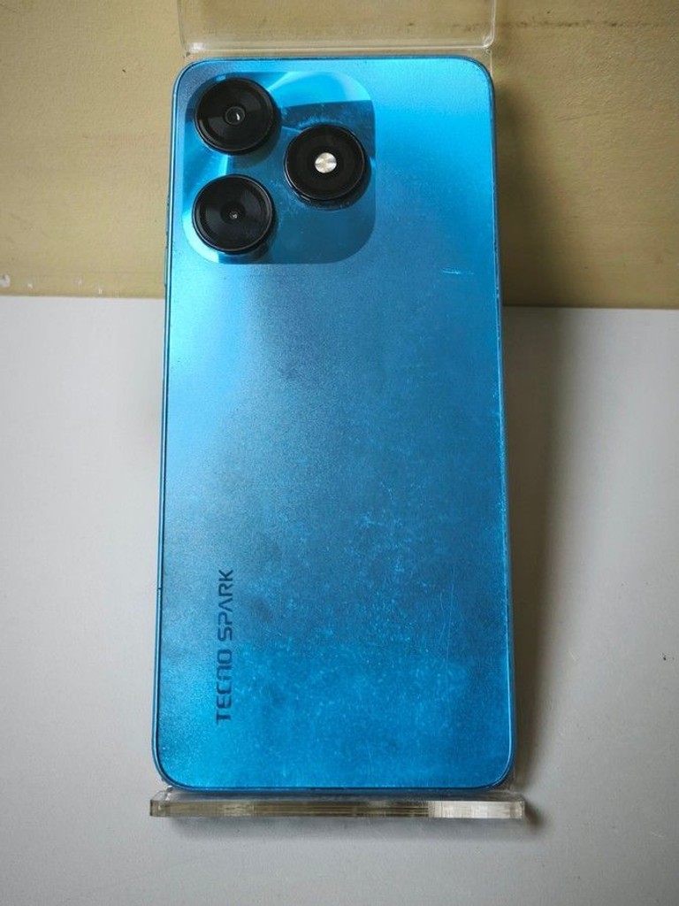 Купити Tecno spark 10 ki5q 4/128gb Б/У