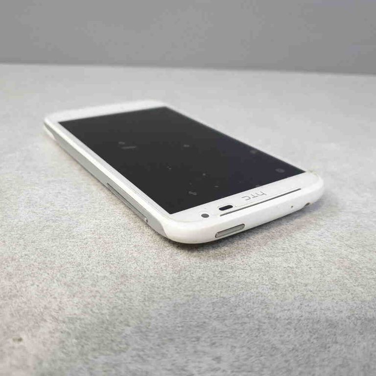 HTC Sensation XL Код:2000003285112. Зображення 4