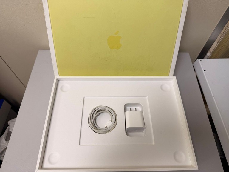 Apple MacBook Neo 256GB Indigo (MHFF4) Код:01-201144783. Изображение 7
