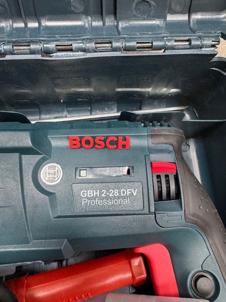 Дешево Bosch gbh 2-28 dfv з ломбарду