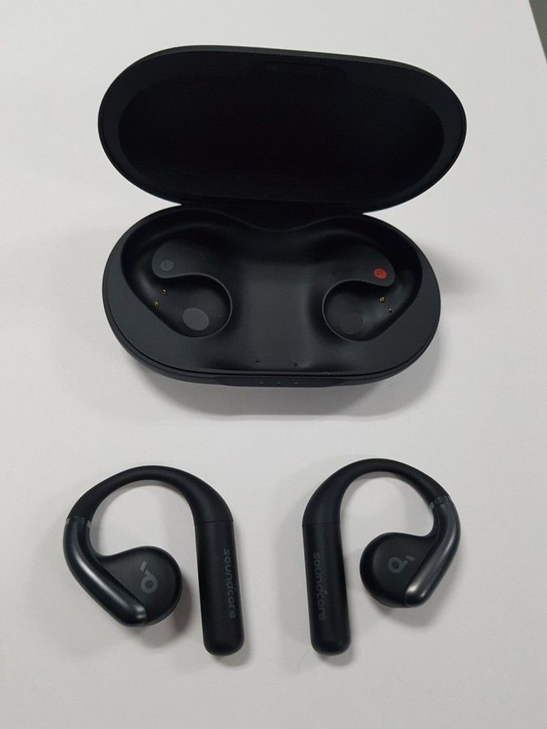 Дешево Anker soundcore aerofit pro з ломбарду