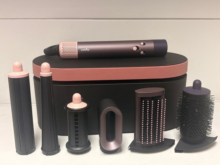 Оголошення Dyson Airwrap i.d. HS08 Multi-Styler and Dryer Straight to Wavy Ceramic Pink/Rose Gold (601848-01) Б/У