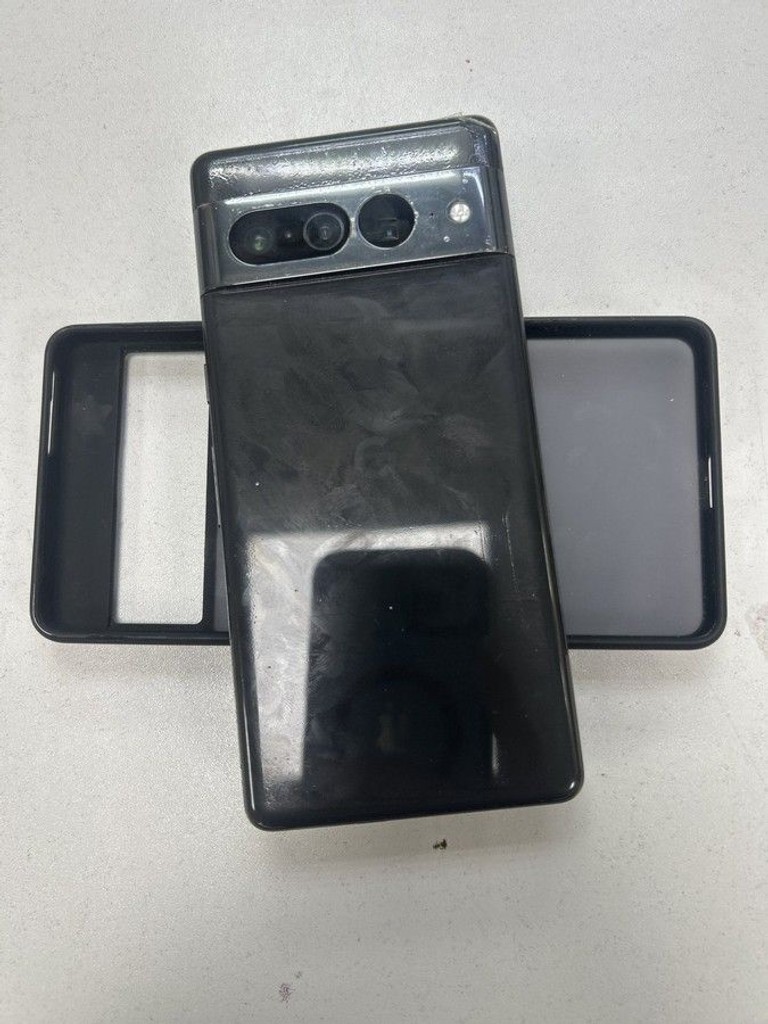 Дешиво Google pixel 7 pro 12/128gb с ломбарда