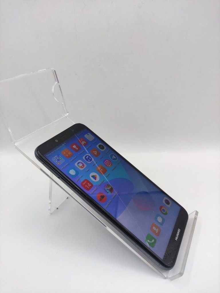 Распродажа Huawei y6 2018 2/16gb, продавец Техноскарб