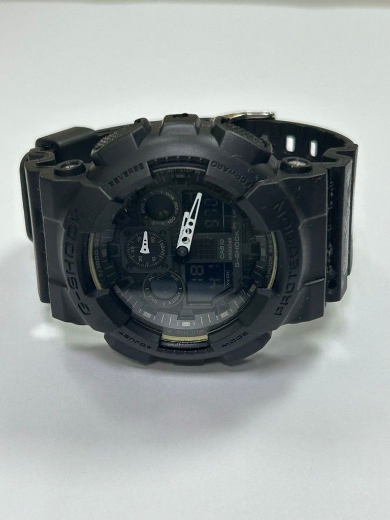 Дешиво Casio ga-100 с ломбарда