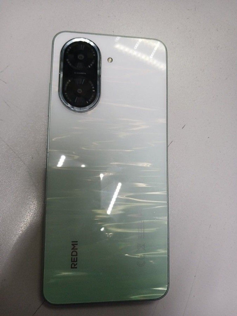 Объявление Xiaomi redmi a5 4/128gb Б/У