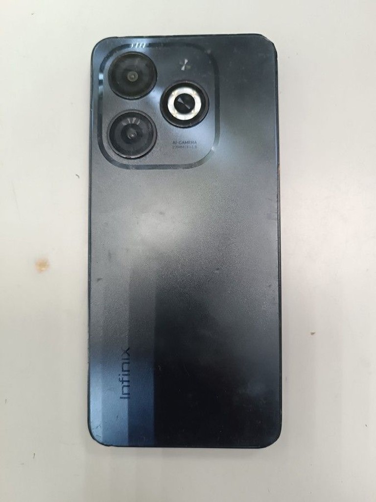 Купить Infinix smart 8 3/64gb Б/У