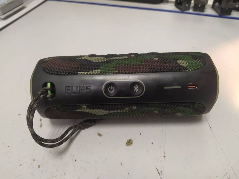 Оголошення Jbl flip 5 Б/У