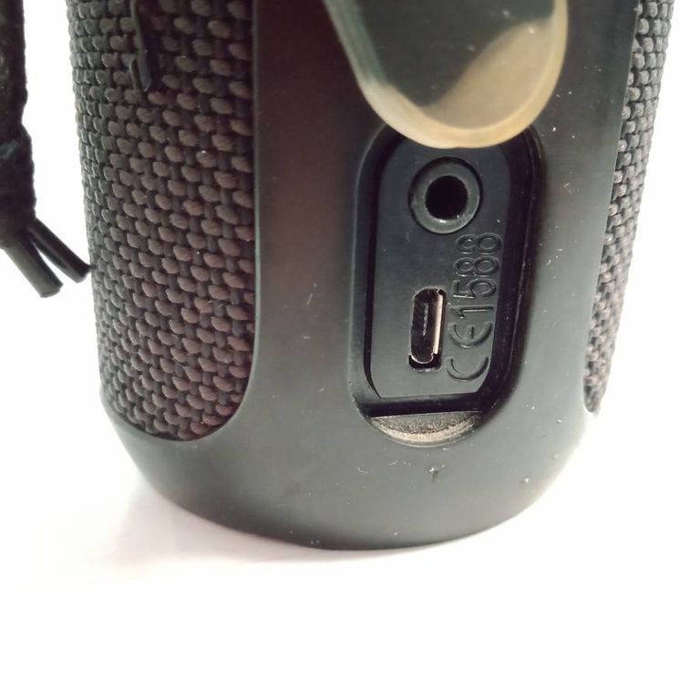 Дешиво Jbl flip 3 с ломбарда