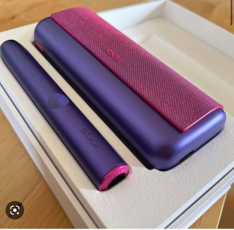 Купити Iqos iluma prime neon (Limited Edition) Б/У