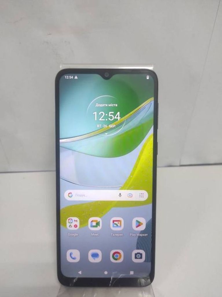 Дешиво Motorola xt2345-3 e13 2/64gb с ломбарда