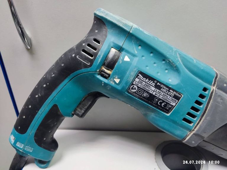 Makita HR2470