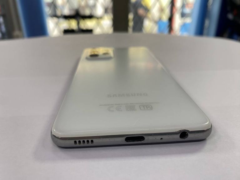 Samsung galaxy a52 4/128gb