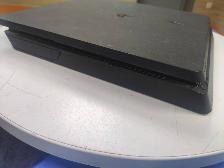 Sony playstation 4 slim 1tb