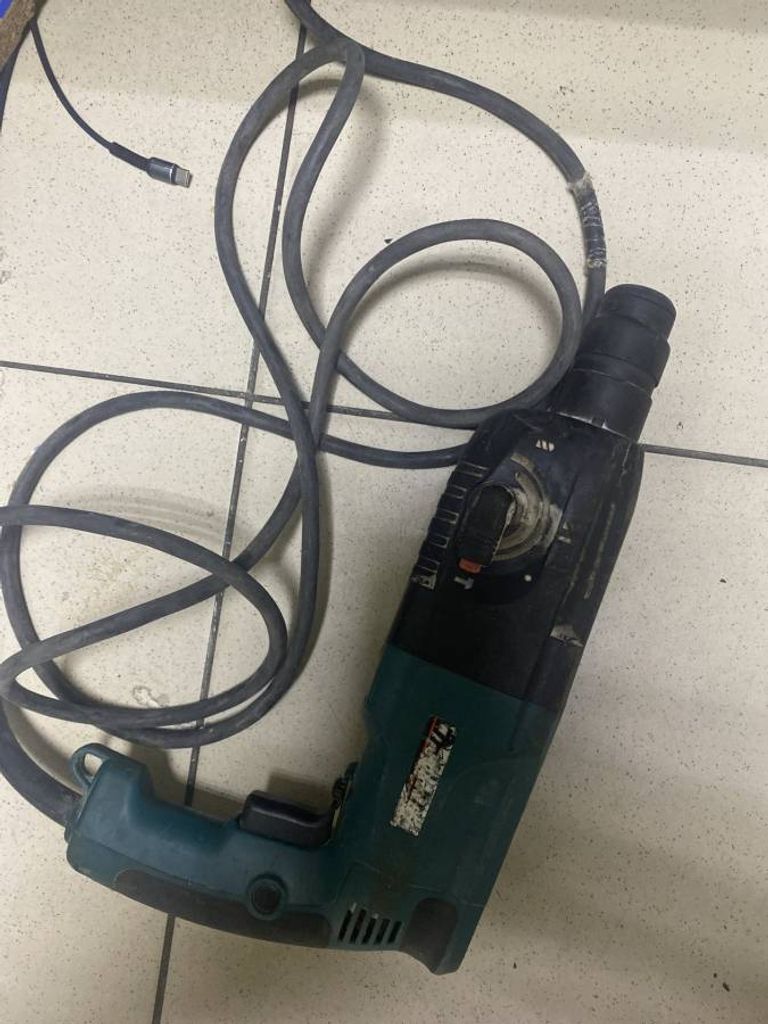 Makita hr 2450