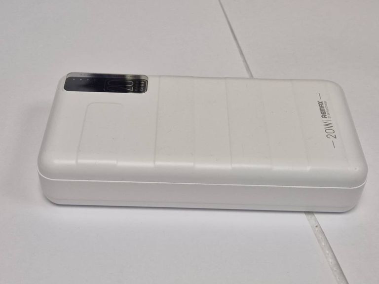 Дешиво Remax RPP-316 22.5W 20000mAh White с ломбарда