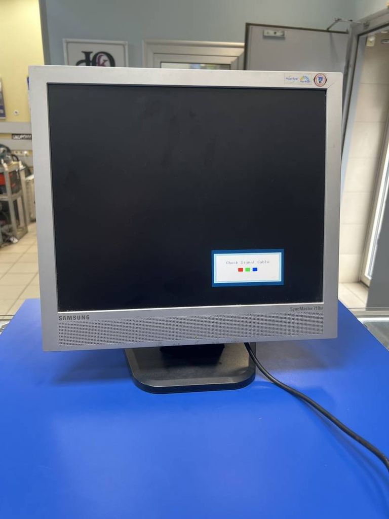 Купити Samsung 710 n Б/У