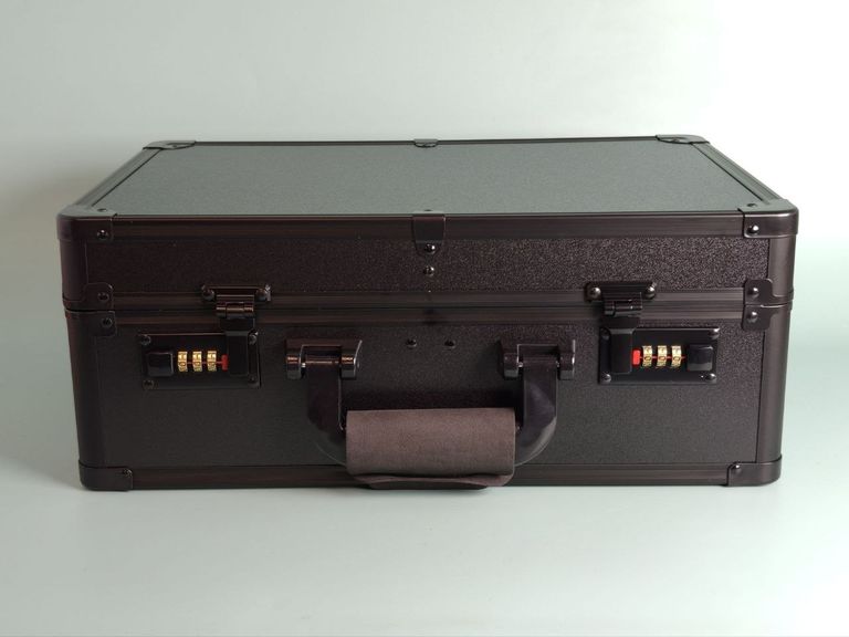 Бьюті кейс валіза для перукаря барбера з кодовим замком пластик чорний 40х27х15см. Новий.  Код:null. Изображение 8