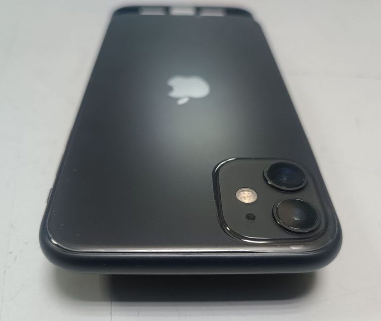 Apple iphone 11 128gb Код:01-200466799. Изображение 7
