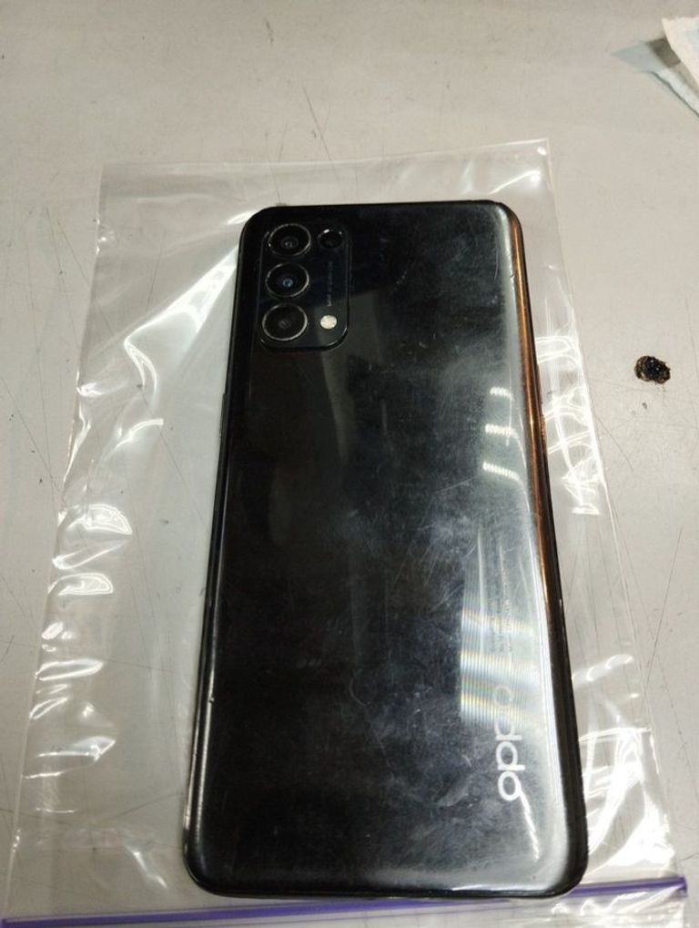 Купити Oppo reno 5 5g 8/128gb Б/У