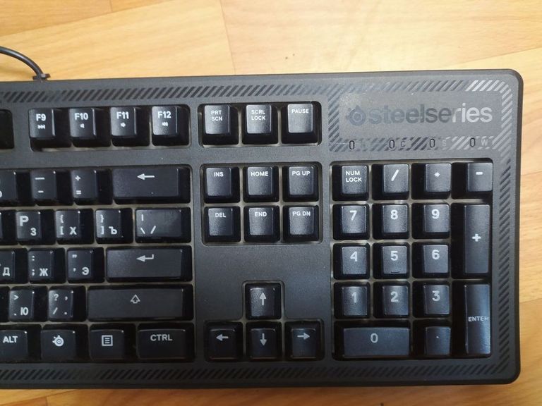 Дешево Steelseries apex m100 64438 з ломбарду