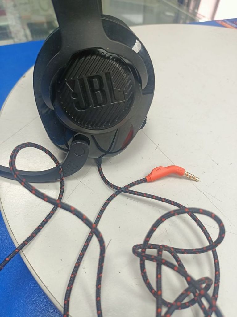 Объявление Jbl quantum 200 Б/У