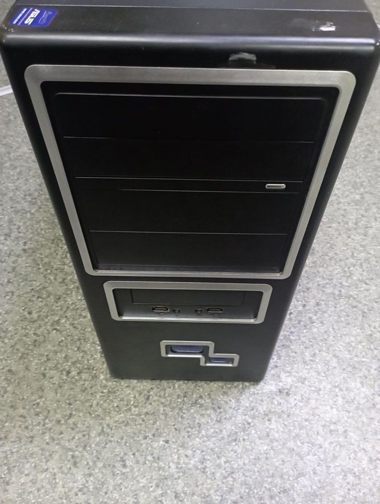 Купити Пк intel xeon e5-2440/ram 16 gb/hdd 500 gb/ssd відсутній/amd/ ati radeon rx 550 2gb gddr5 128bit Б/У