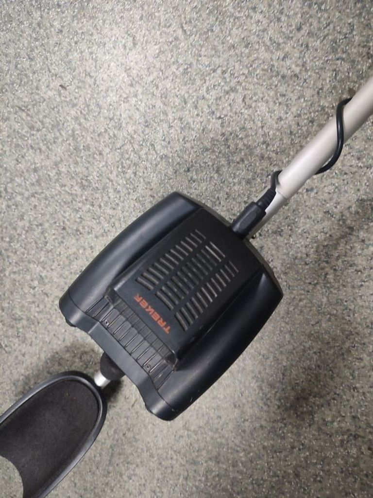 Дешево Treker gc 1026 з ломбарду