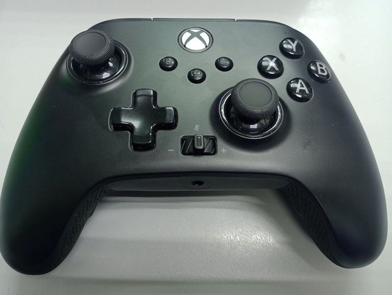 Купить Powera fusion pro for xbox Б/У